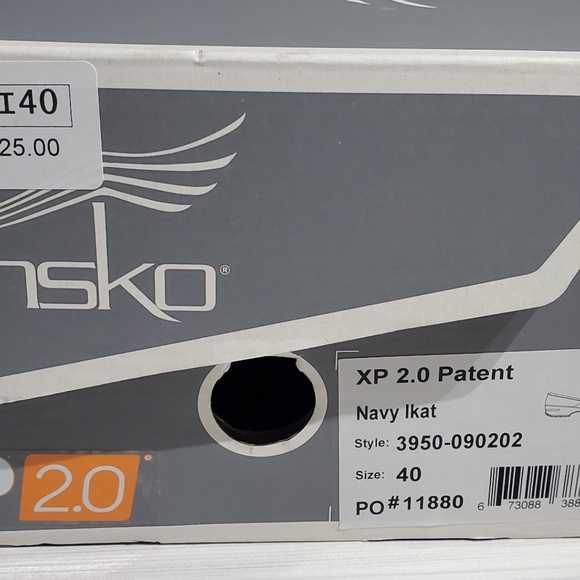 Dansko XP 2.0 Clogs - Picture 4 of 4